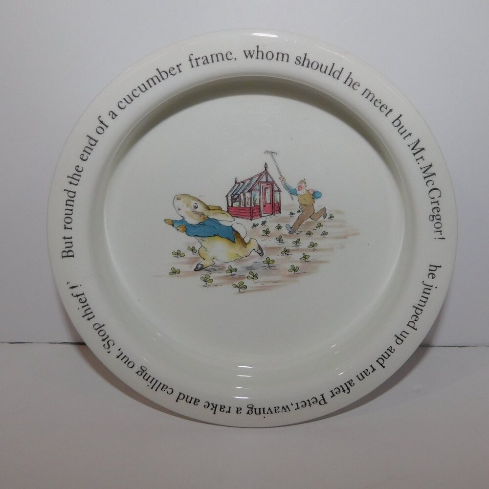 VTG Wedgwood of Etruria & Barlaston Peter Rabbit 6.75" Childrens Dinner Bowl
